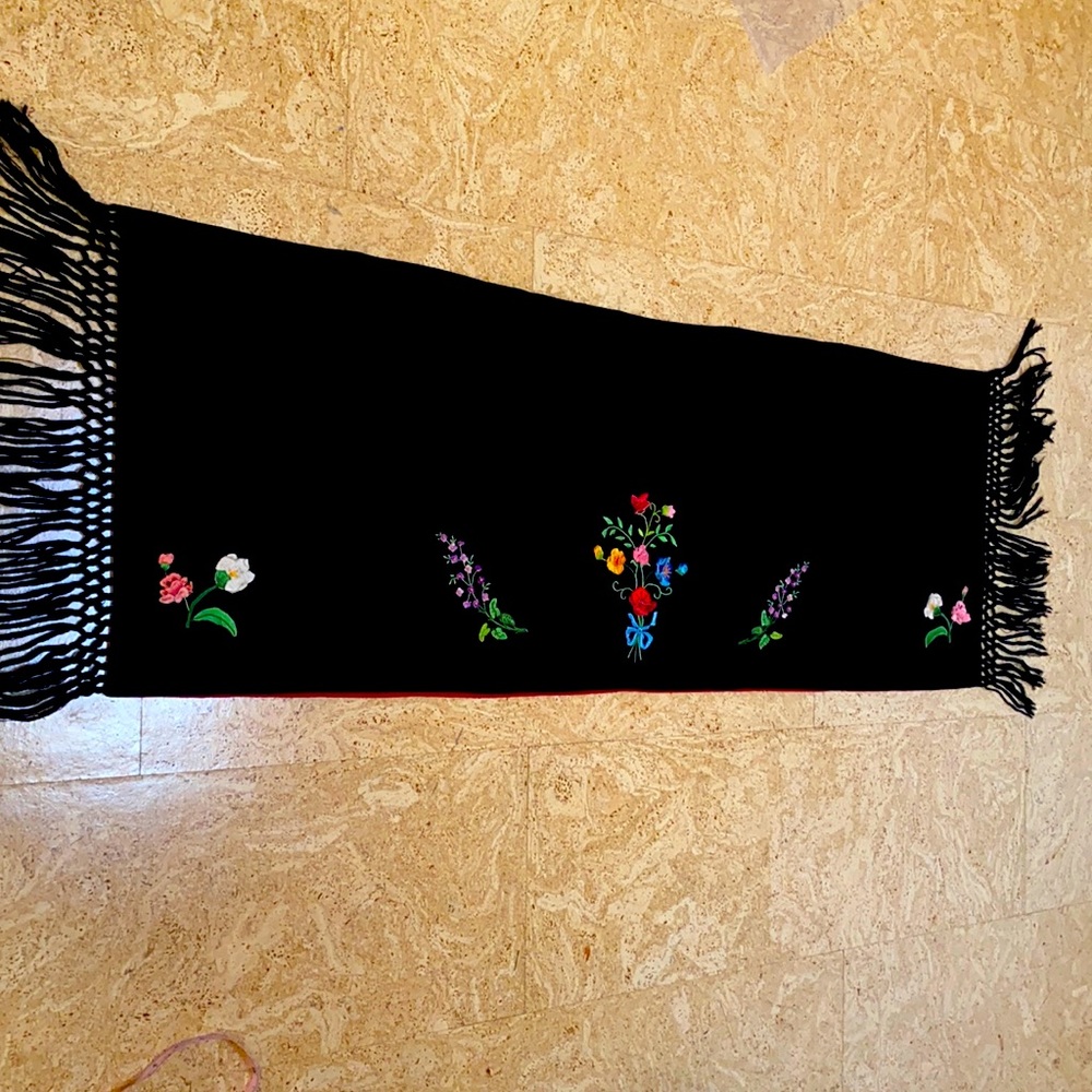 Vintage black & red wool shawl with flower appliqués